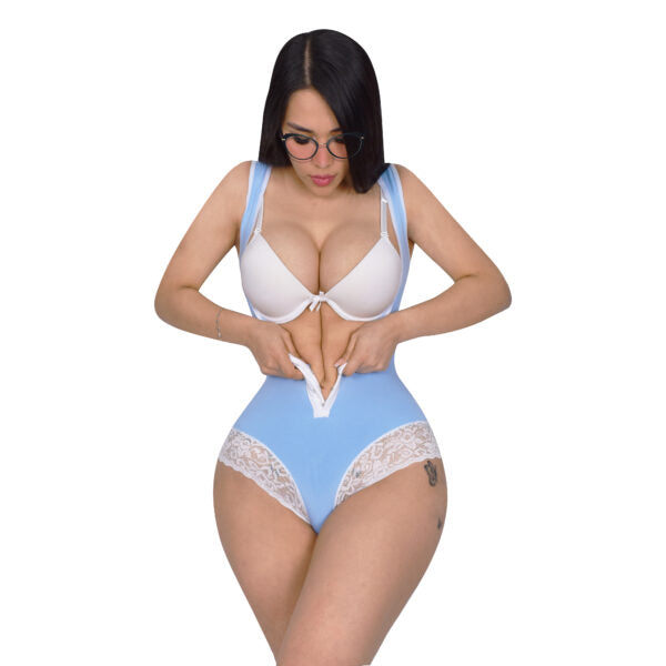 BODY PREMIUM TIRAS GRUESAS-CELESTE
